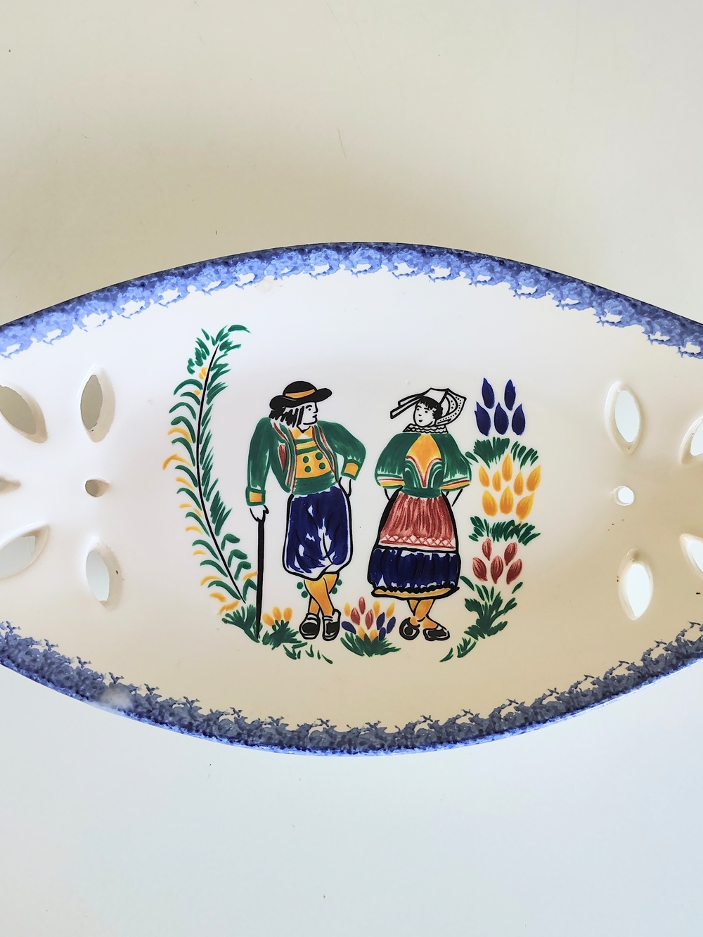 HB Henriot Quimper France Trinket Dish. 9 1/4 inch